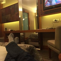 Foto diambil di Tuğcan Hotel oleh 🕯 pada 8/7/2015