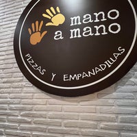 Das Foto wurde bei Mano a Mano - Pizzas y empanadillas von Marcos A. am 2/25/2023 aufgenommen