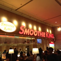Photo taken at Smoothie King by Mash A. on 4/26/2013