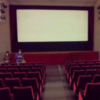 Foto tirada no(a) Cinema Teatro Pasubio por Mauro em 5/3/2014