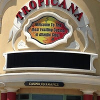 Das Foto wurde bei Tropicana Casino &amp;amp; Resort von Chris R. am 6/1/2013 aufgenommen