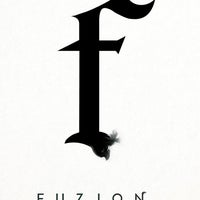 Photo prise au Fuzion Glass Gallery par Fuzion Glass Gallery le6/28/2018