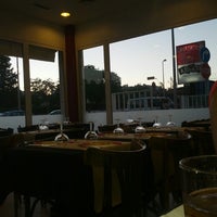 Foto diambil di Pizza na Brasa oleh Nuno M. pada 8/17/2013