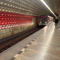 Photo taken at Metro =A= Staroměstská by Alex007 🇺🇦🇪🇸🇮🇪🇹🇷🇭🇺🇵🇱🇩🇪🇨🇿🇮🇸🇨🇳🇬🇧🏴󠁧󠁢󠁳󠁣󠁴󠁿 on 5/4/2023