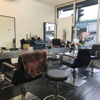 Photo taken at Hurwundeki 30 Salon by Rose C. on 9/22/2018