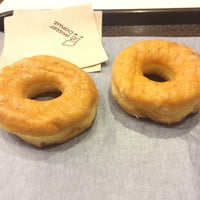 Photo taken at Mister Donut by Meiji B. on 7/9/2016