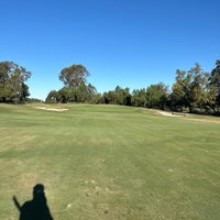 Das Foto wurde bei Oak Creek Golf Club von Allen C. am 10/31/2023 aufgenommen