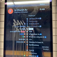 Photo taken at MTA Subway - 23rd St (F/M) by David on 11/18/2023