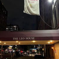 Foto diambil di The Leo House oleh David pada 6/29/2023