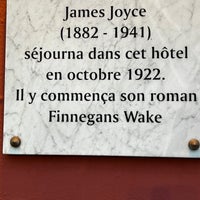 Photo taken at Hôtel Suisse by David on 10/9/2022