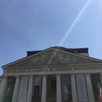 Photo taken at Théâtre Royal des Galeries by Hakan Ü. on 5/26/2018