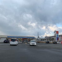 ローソン 大和郡山下三橋町店 Superette ローソン 大和郡山下三橋町店 Superette