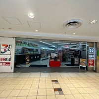 Photo taken at 7-Eleven by じょーじあ on 1/12/2024