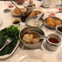Photo taken at Li Wah Restaurant by Airanthi W. on 4/16/2023