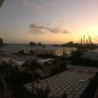 Foto tirada no(a) Courtyard by Marriott Marathon Florida Keys por Airanthi W. em 1/9/2020