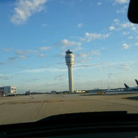 Foto tomada en Aeropuerto Internacional Hartsfield-Jackson (ATL)  por Kevin AKA F. el 9/20/2016