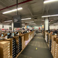 Photo taken at DSW Designer Shoe Warehouse by Jonny B. on 12/13/2020