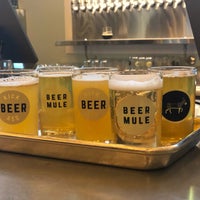 Photo taken at Beer Mule by Yuri H. on 8/6/2019