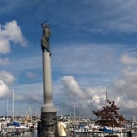 Photo taken at Seattle Fisherman&amp;#39;s Memorial by bdc2000 C. on 8/31/2014