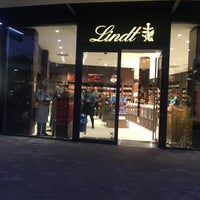 Photo taken at Lindt by Tosun P. on 10/20/2018
