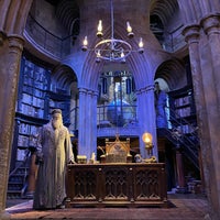 9/21/2021 tarihinde Elaine Y.ziyaretçi tarafından Dumbledore&amp;#39;s Office'de çekilen fotoğraf