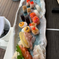 Foto diambil di Romando Sushi Caffè oleh Elaine Y. pada 6/24/2019