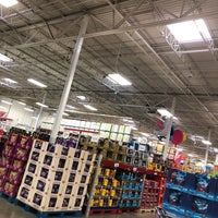 Photo taken at Sam&amp;#39;s Club by H B. on 4/4/2018
