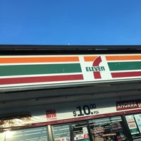 Photo taken at 7- Eleven by Ale M. on 6/16/2016