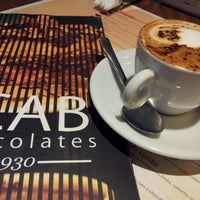Photo taken at Icab Chocolate Gourmet by Caio M. on 9/21/2012
