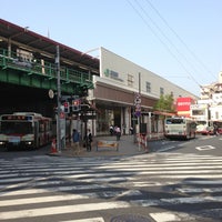 Photo taken at Nishi-Ogikubo Station by Ｆ.Ｋit น. on 5/13/2013