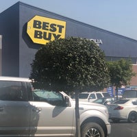 Photo taken at Best Buy by Tony G. on 8/27/2020