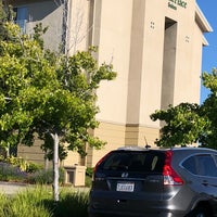 Photo taken at TownePlace Suites Redwood City Redwood Shores by Tony G. on 6/23/2018