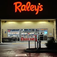 Photo taken at Raley&amp;#39;s by Tony G. on 4/3/2021