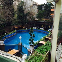 Photo taken at La Villa Hotel by Celalettin Rumi B. on 3/31/2015
