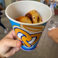 Photo taken at Auntie Anne&amp;#39;s by Pilonga A. on 9/8/2021