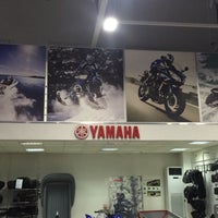 Photo taken at Yamaha Центр Измайлово by Pavel on 9/24/2015