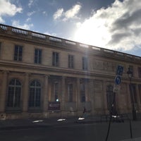 Photo taken at Faculté de Médecine Paris Descartes by Mayeve K. on 6/8/2019