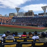 3塁側エキサイティングシート 関内 中区横浜公園