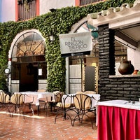 รูปภาพถ่ายที่ Restaurante Casa Palacio Bandolero โดย Pianopia P. เมื่อ 7/29/2021