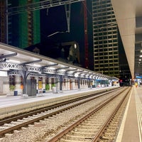 Foto tomada en Bahnhof Oerlikon  por Pianopia P. el 10/19/2022