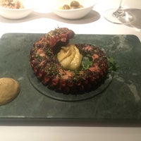 3/27/2016 tarihinde Esra Y.ziyaretçi tarafından Caviar Seafood Restaurant'de çekilen fotoğraf