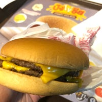 Photo taken at McDonald&amp;#39;s by Mccccpkz✨ 🦁💵 :. on 12/27/2018