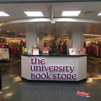9/26/2018にBrian K.がThe University Book Storeで撮った写真