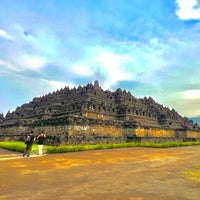 Снимок сделан в Candi Borobudur (Borobudur Temple) пользователем ♡ Donna ♡. 1/1/2024