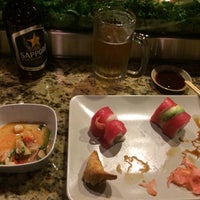 Das Foto wurde bei Tokyo Sushi Restaurant von Victor R. am 12/21/2014 aufgenommen