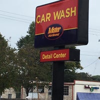 Photo taken at Mister Car Wash by Martin D. on 10/14/2017