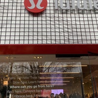 Photo taken at lululemon athletica by C.Y. L. on 12/1/2019