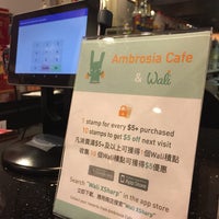 9/24/2016에 C.Y. L.님이 Ambrosia Cafe에서 찍은 사진