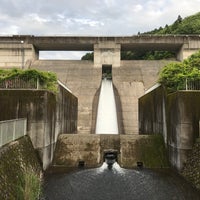 Photo taken at 雨山ダム by Damkichi on 4/30/2023