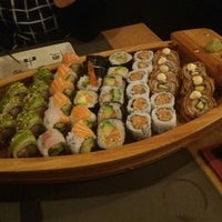 Foto scattata a Sushi Paradise da Hamito il 7/22/2017